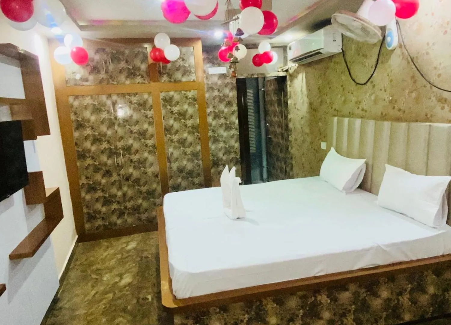 India Palace バラナシ ゲストハウス