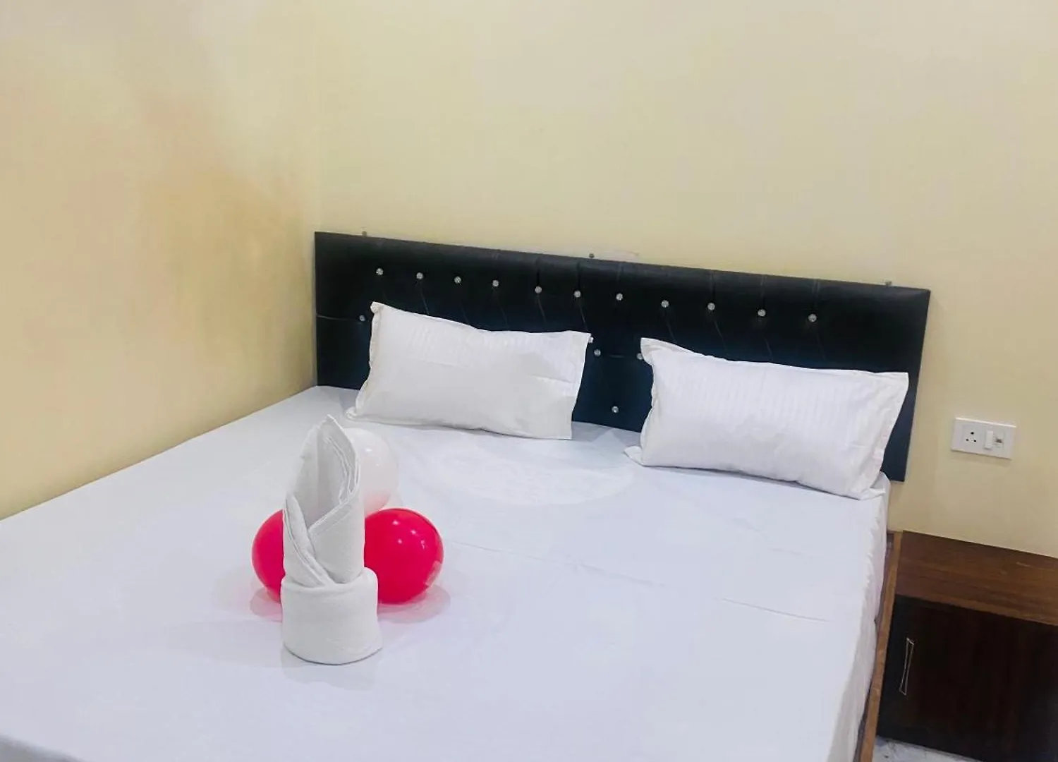India Palace Varanasi Guest house